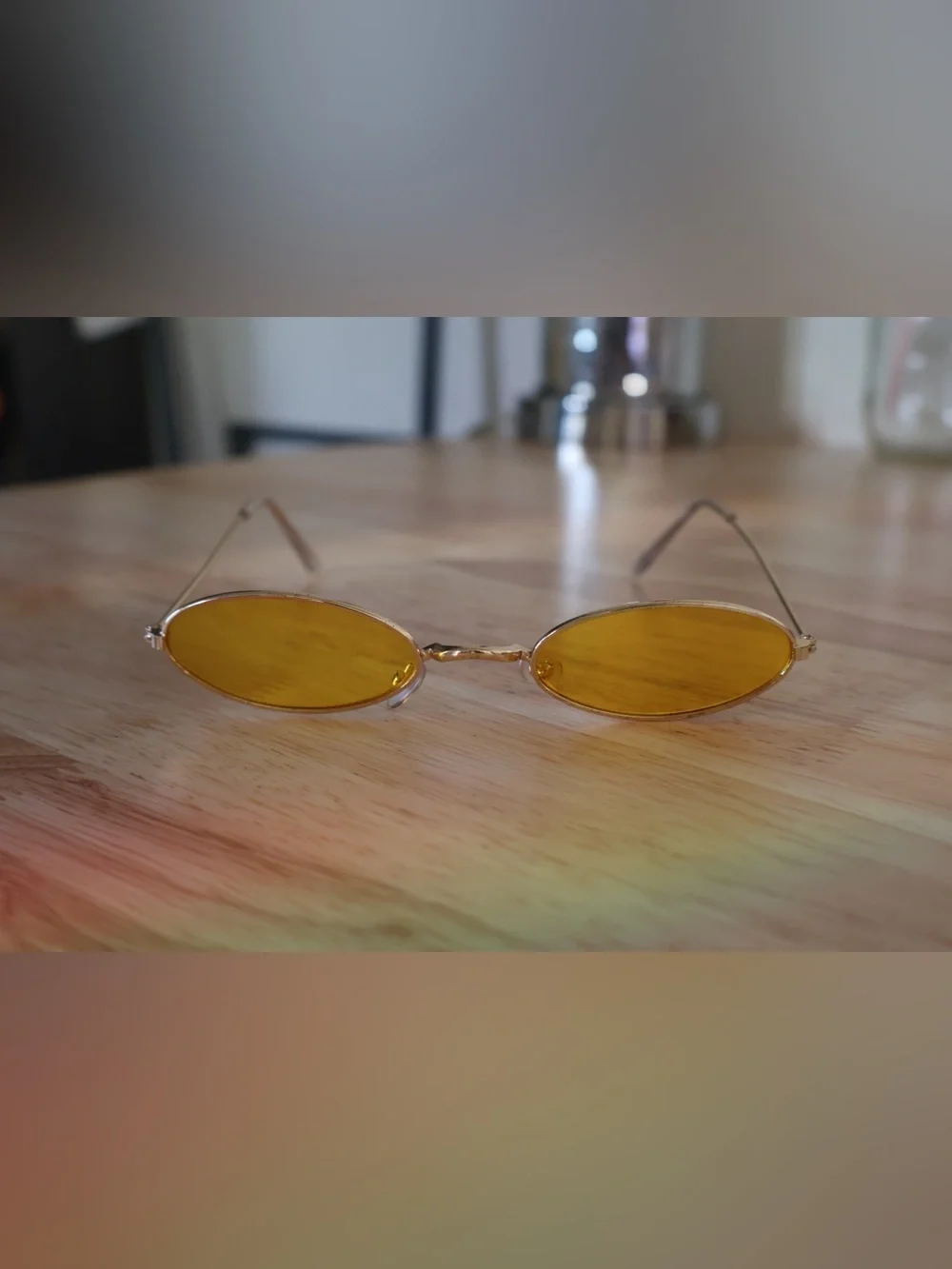 Vintage Small Sunglasses Oval Slender Metal Frame Candy Colors B2277
